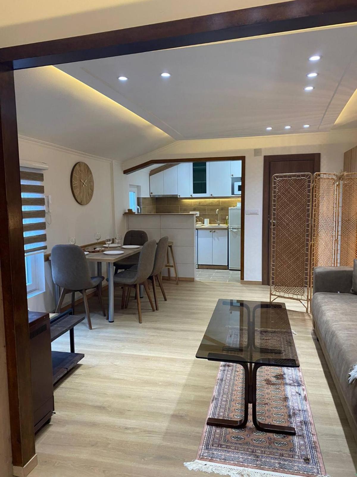 Kapetan-Misa Apartment Beograd Ngoại thất bức ảnh